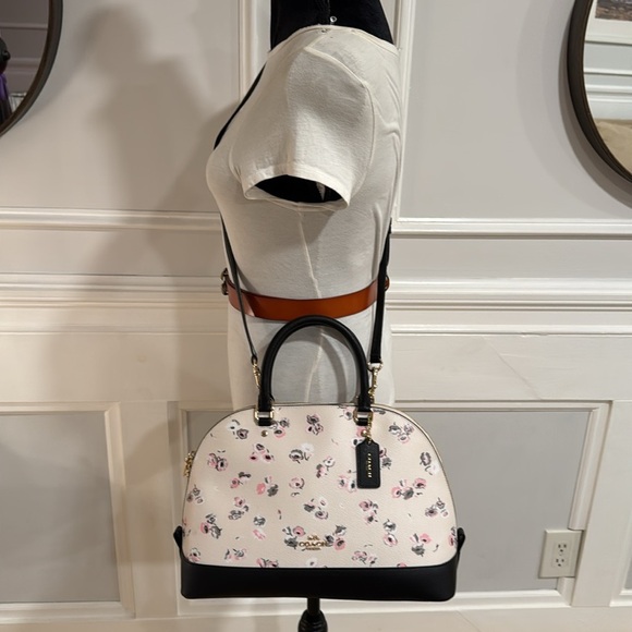 Coach Bag Sierra Wildflower Domed Satchel Bag EUC RARE - Picture 9 of 17